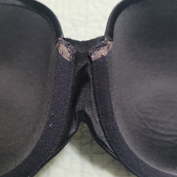 Victoria Secrets and LA Senza strapless bras - Picture 4 of 8